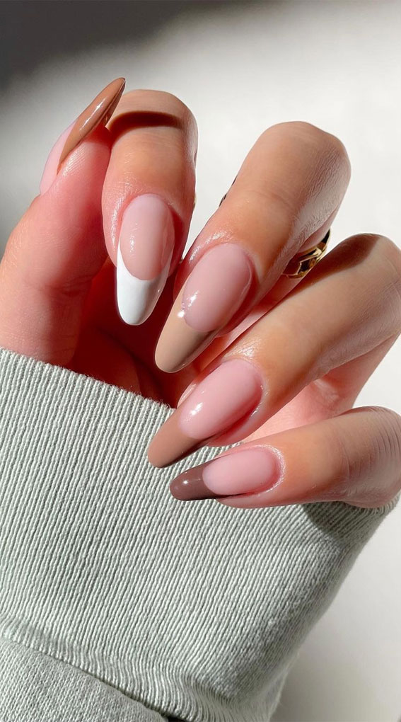 35 Almond Nails For A Cute Spring Update : Gradient Brown and White Nails