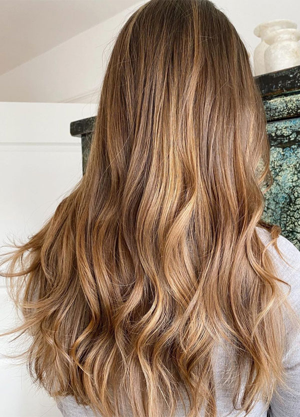 32 Beautiful Golden Brown Hair Color Ideas : Caramel-ish Tone