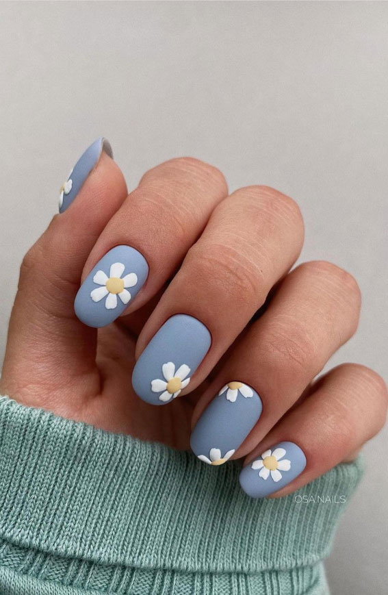 37 Cute Spring Nail Art Designs : Daisy Blue Matte Nails