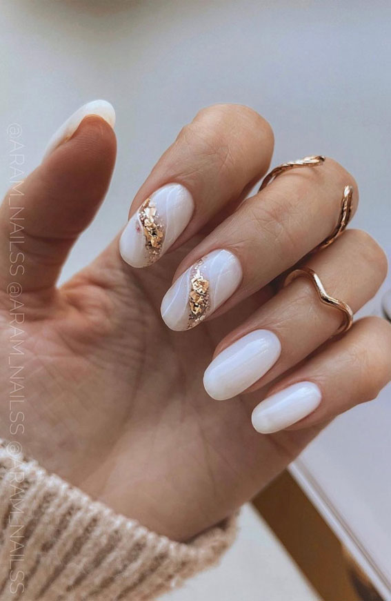 37 Cute Spring Nail Art Designs : Gold Geode White Nail Design