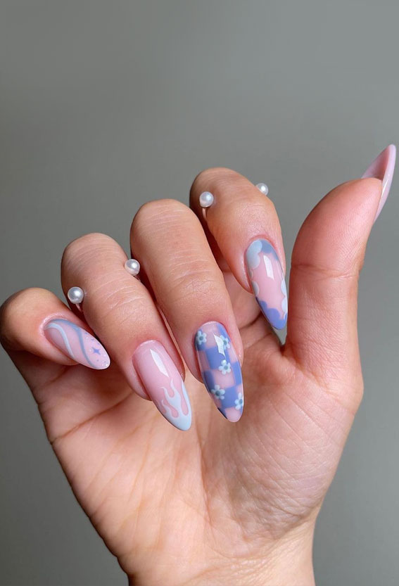 30 Spring Nails That We Are Obsessed With : Very Peri Flame, Check & Scallop Nails