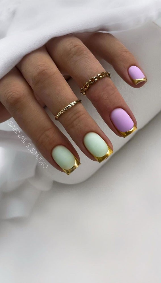 pastel nails gold french tips, gold french tips pastel nails, spring nails, spring nail ideas 2022