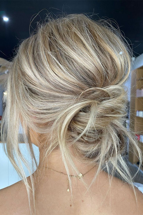 messy updo, updo Hairstyles 2022, updo Hairstyles , updo hairstyles for wedding, updo hairstyles for wedding, easy updo hairstyles, high updo hairstyles, trendy updos, loose hair up styles