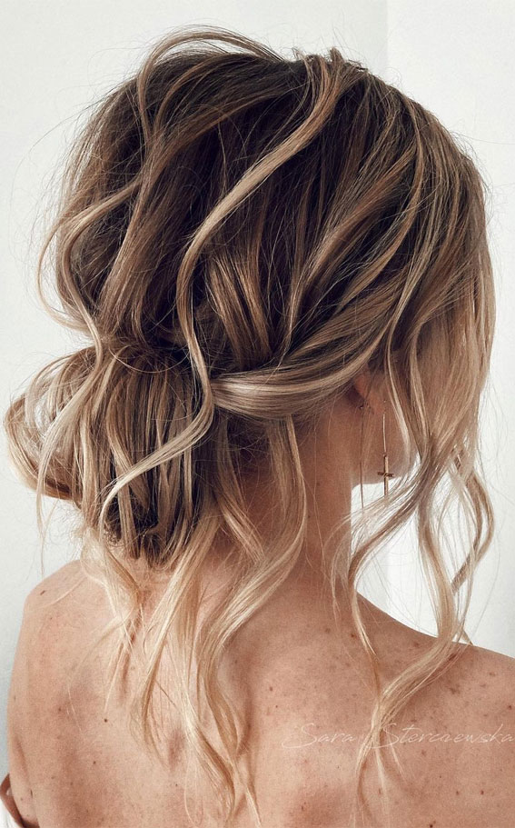 50 Best Updo Hairstyles For Trendy Looks in 2022 : Messy Chignon with Highlights