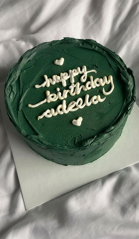 40 Cute Minimalist Cake Designs for Any Celebration : Dark Green ...