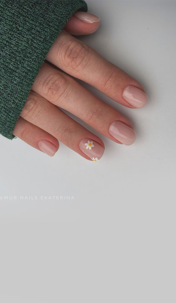 simple flower nail design, minimalist nail designs, minimalist spring nails, flower nails, simple flower nails