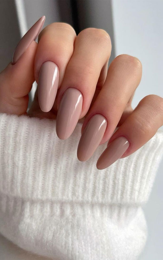 30 Almond Nail Designs You Will Love - Social Beauty Club