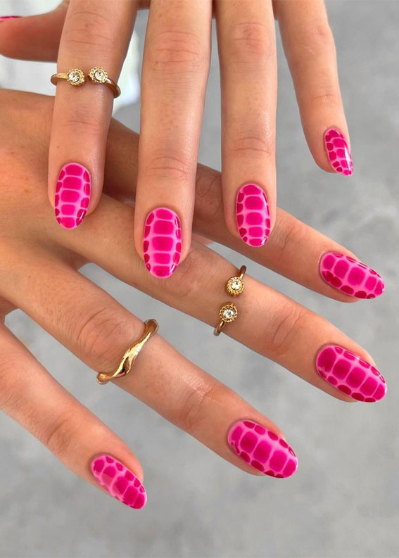 42 Cute Summer Nails For 2022 For Every Style : Pink Snakeskin Nails