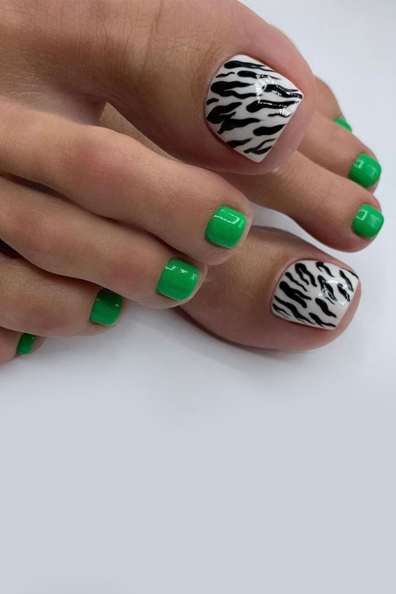 45 Pretty Toe Nails To Try In 2022 : Bright Green + Zebra Print Pedicure