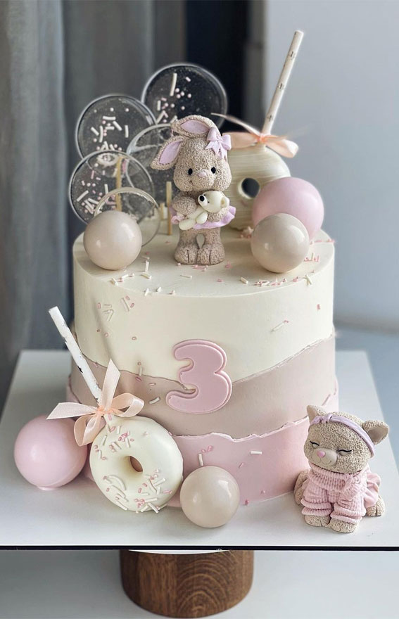 50 Best Birthday Cake Ideas in 2022 : Gradient Pink Birthday Cake for 3rd Birthday