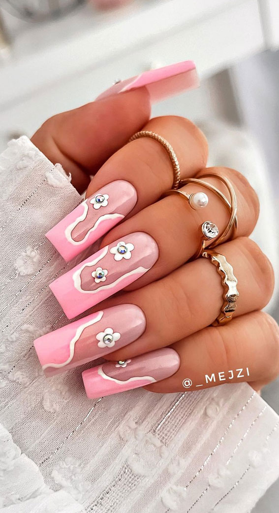 pink abstract french tips, colorful french tip nails, coloured french tips short nails, coloured french tip nails, modern french manicure, french manicure 2022, colored tips acrylic nails, french manicure ideas, colored tips nails, blue french tip nails, colored french tips square