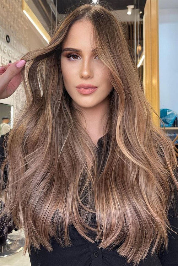 Light Ash Blonde Hair What It Looks Like  23 Trendy Examples
