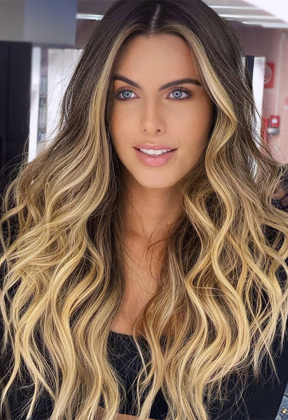50 Cute New Hair Color Trends 2022 : Ombre Balayage Butter Blonde Long Hair
