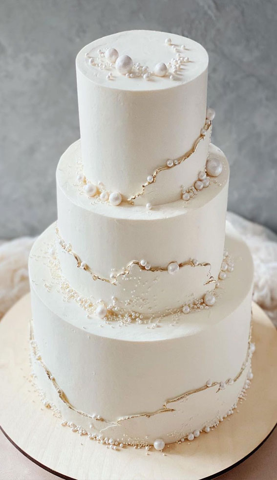 pearl wedding cake, wedding cake, wedding cake ideas, pearl wedding cake, pearl embellishment cake, wedding cakes with pearls, cake with pearls, cake with pearls and flowers, edible pearls wedding cake, latest wedding cake gallery