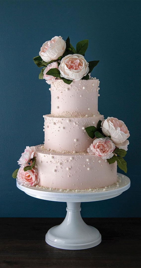 50 Timeless Pearl Wedding Cakes : Blushing Buttercream Pearl Wedding Cake