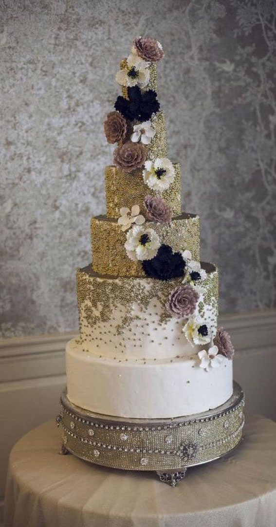 50 Timeless Pearl Wedding Cakes : Hollywood Glam Pearl Cake