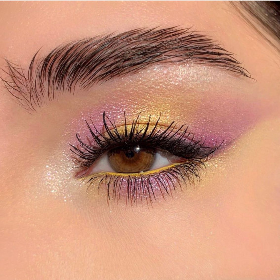 47 Cute Makeup Looks to Recreate : Pink and Buttercup Eyeshadow