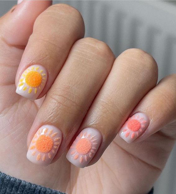 50 Eye-Catching Nail Art Designs : Textured Gradient Sunshine Nails