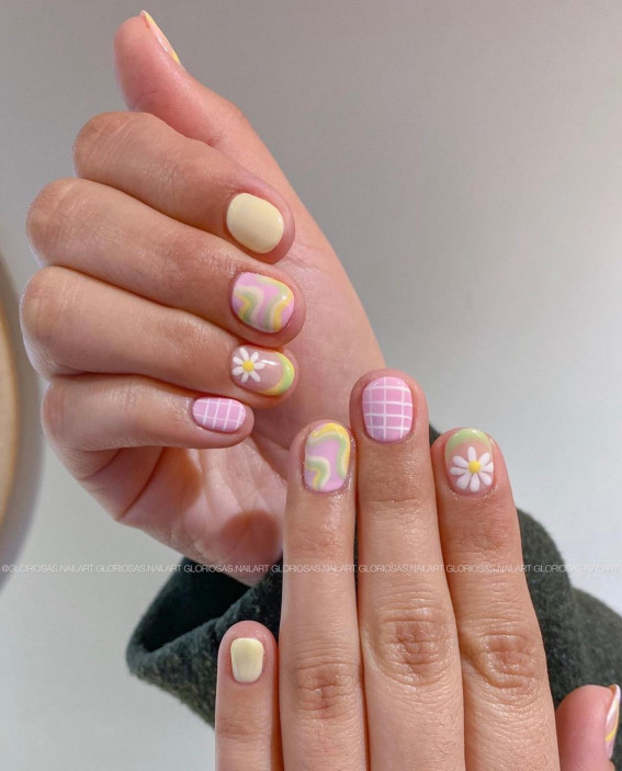 50 Eye-Catching Nail Art Designs : Mix and Match Pastel Short Nails