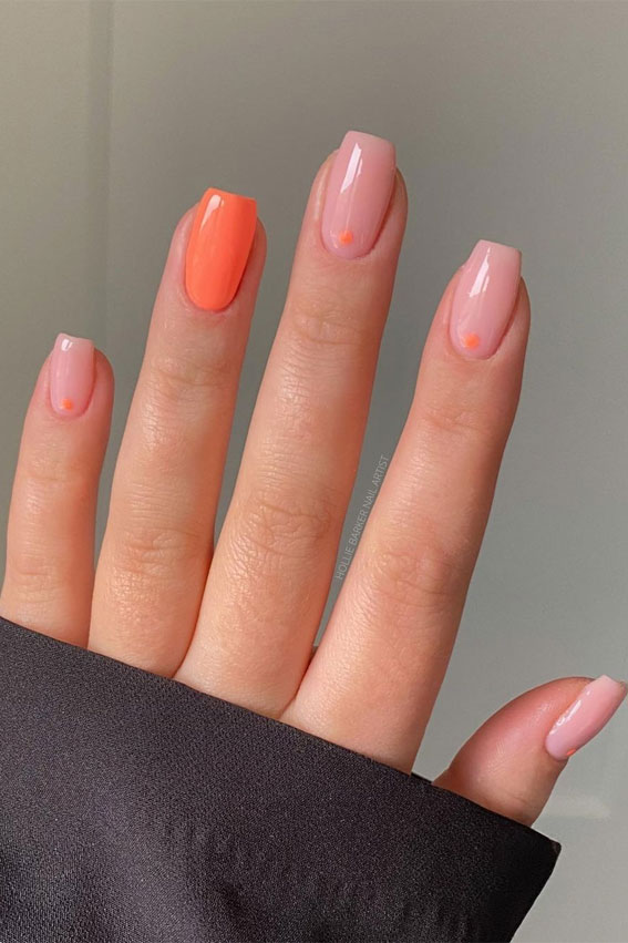 35 Cute Orange Nail Ideas To Rock in Summer : Minimalist Orange Nails