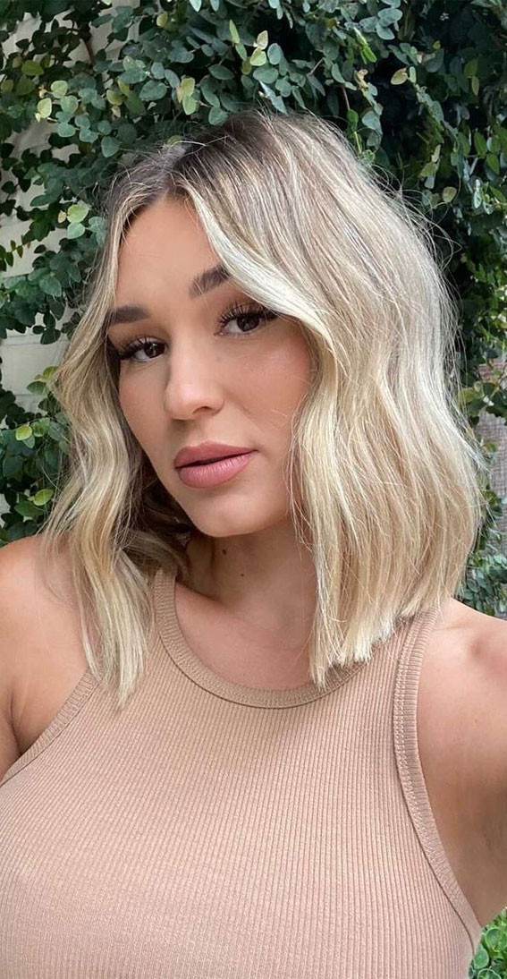 40 Trendy Lob Haircuts & Hairstyles in 2022 : Blonde Soft Textured Lob