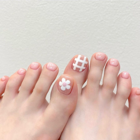 46 Cute Toe Nail Art Designs - Adorable Toenail Designs for Beginners -  Styles Weekly