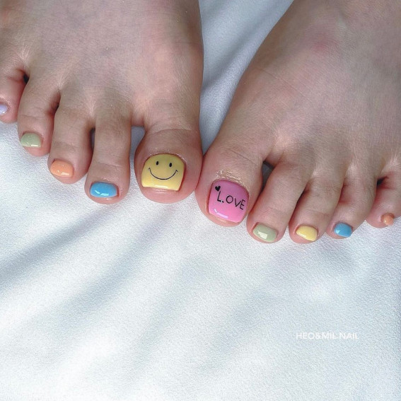 pedicure designs 2022, pedicure designs flower, pedicure designs simple, toe nail designs, toe nail designs 2022, toe nails summer, pedicure designs summer, pedicure designs white, pedicure designs summer, trendy pedicure designs, toe nail designs white, toe nail ideas 2022