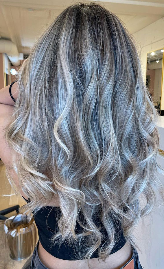 32 Ash Blonde Hair Colors & Styles : Soft and Light Look