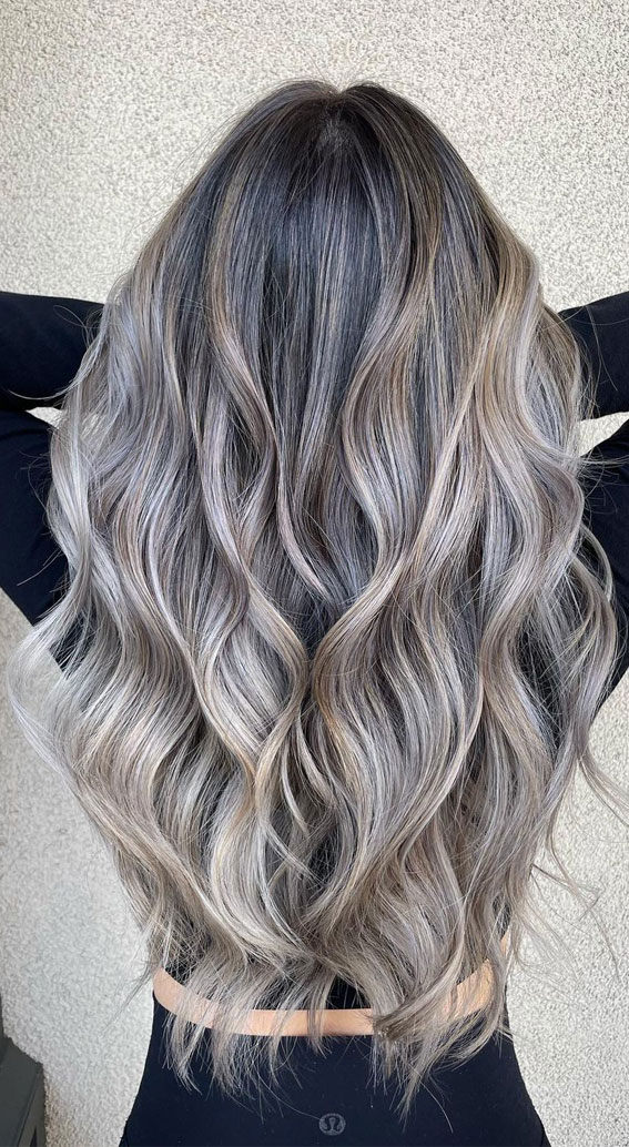 32 Ash Blonde Hair Colors & Styles : Glam Ash Blonde with Waves