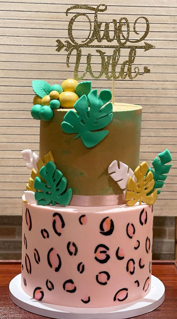 31 Two Wild Birthday Cake Ideas : Pink Leopard Print and Gold Wild Cake