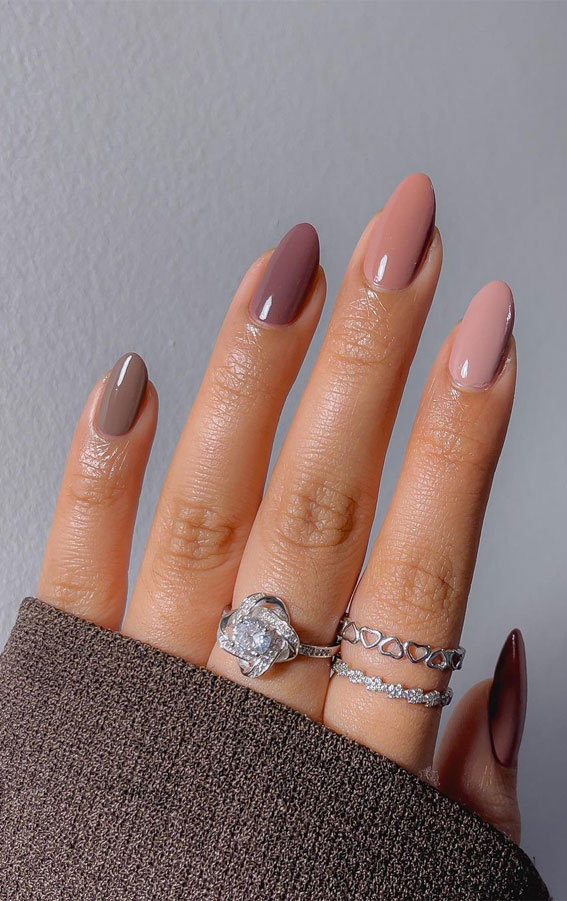 nail trends 2022, nail trends autumn 2022, nail trends fall 2022, nail trends 2022 uk, acrylic nail trends 2022, autumn nails 2022, gel nail designs 2022, short nail trends 2022, autumn nail designs 2022, autumn nail designs 2021, short fall nails 2022, natural nail designs 2022, trending nail colors 2022, popular nail colors fall 2022