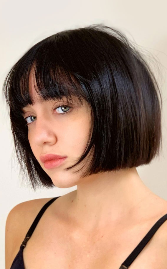 50 Different Haircuts for Women : Bob Jaw Length + Fringe