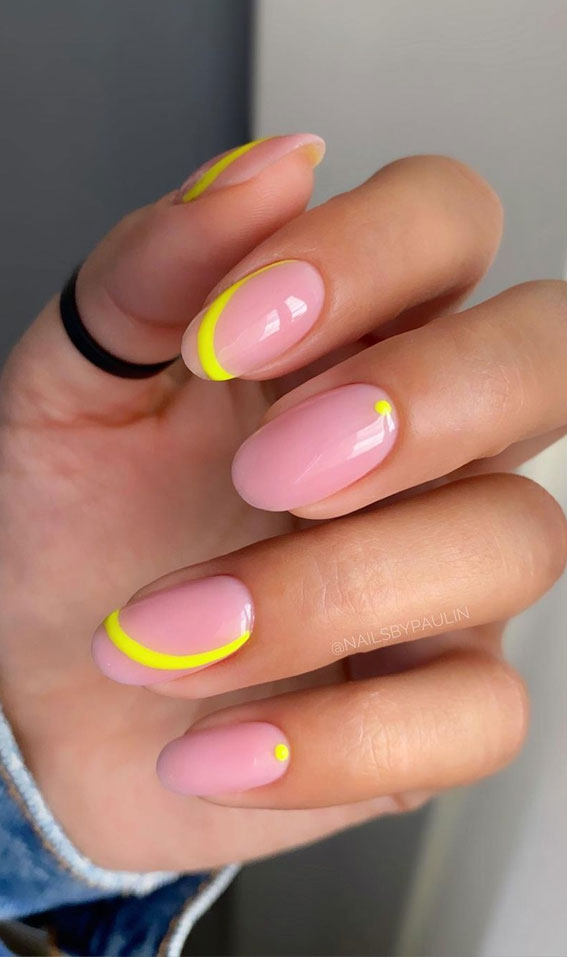 50 Pretty Summer Nails in 2022 For Every Taste : Yellow Swirl Natural Nails