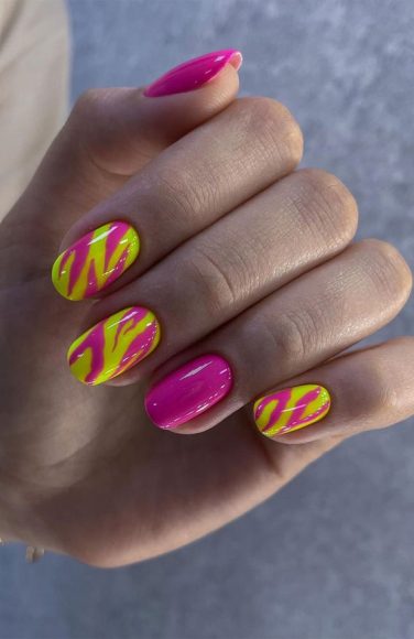 50 Pretty Summer Nails in 2022 For Every Taste : Pink and Neon Zebra