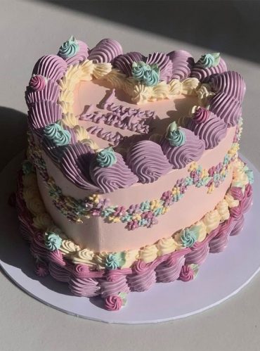 70 Cake Ideas for Birthday & Any Celebration : Soft Purple Lambeth ...