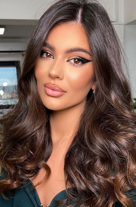 58 Stunning Makeup Ideas For Every Occasion : Glam Brunette + Nude Lips