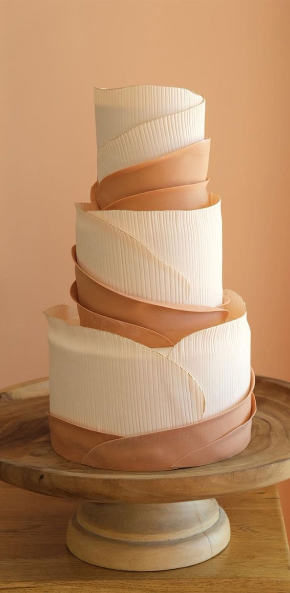50 Beautiful Wedding Cakes in 2022 : Warm Two-Toned Wedding Cake