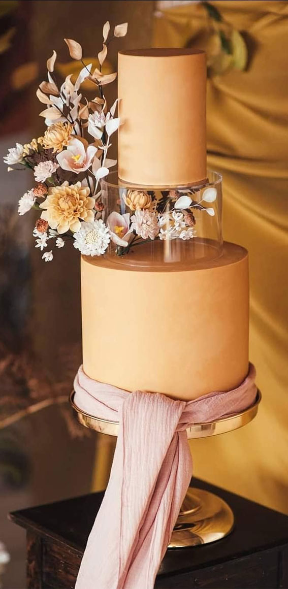 50 Beautiful Wedding Cakes in 2022 : Autumn Wedding Cake
