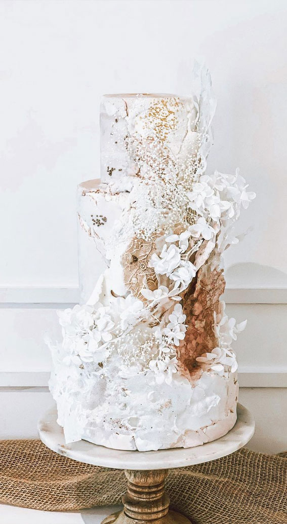 50 Beautiful Wedding Cakes in 2022 : White Beach Vibe Cake
