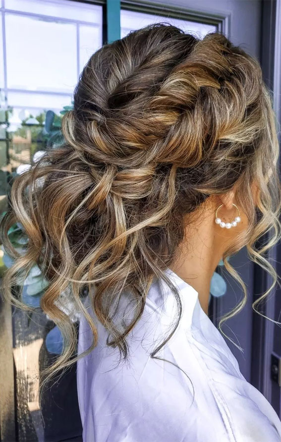 Low Maintenance (but incredibly lovely) Wedding Hairstyles -  WeddingPlanner.co.uk