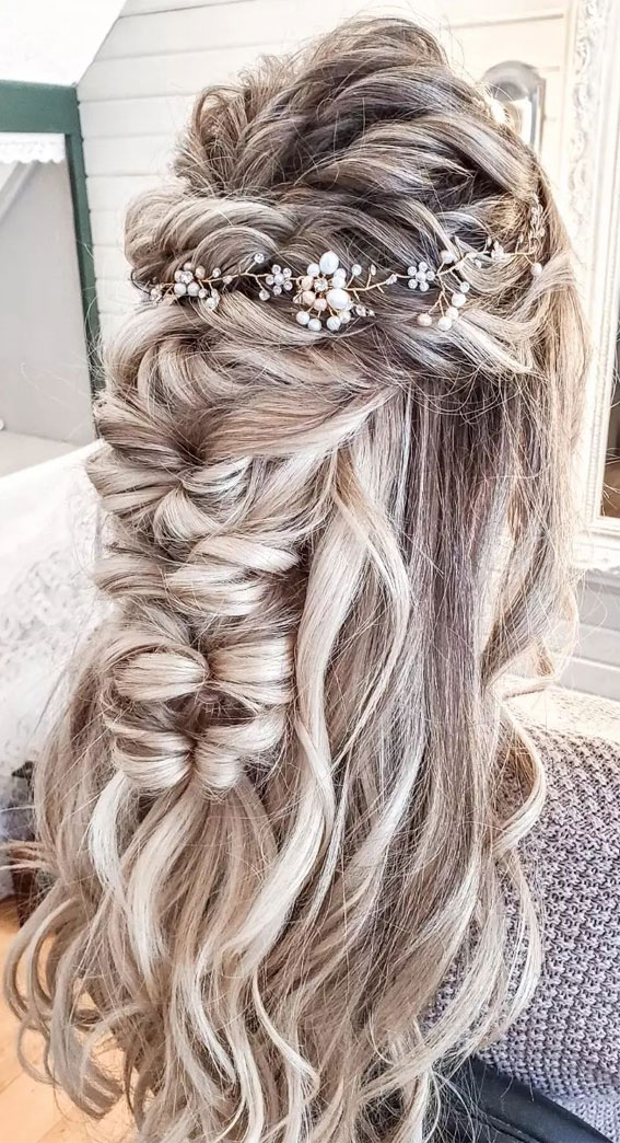 27 Half-Up, Half-Down Wedding Hair Looks - L'Oréal Paris