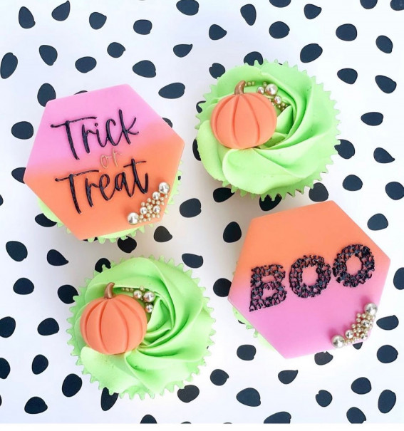 40+ Halloween Cupcake Ideas : Trick or Treat Cupcakes