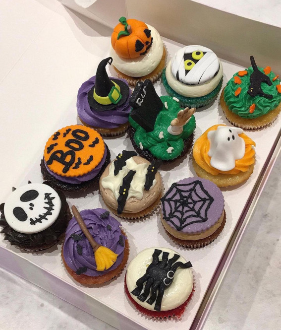40+ Halloween Cupcake Ideas : Scary Halloween Cupcake Set