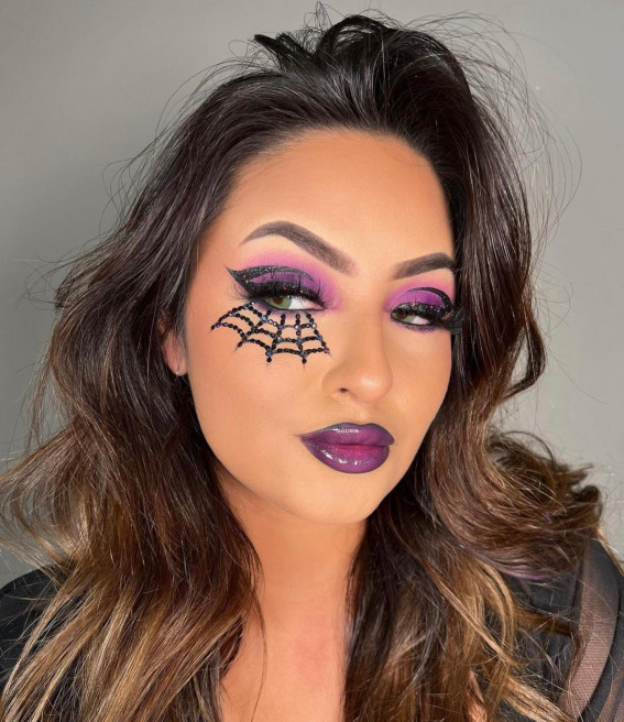 40+ Spooky Halloween Makeup Ideas : Simple & Glam Spider Web Makeup