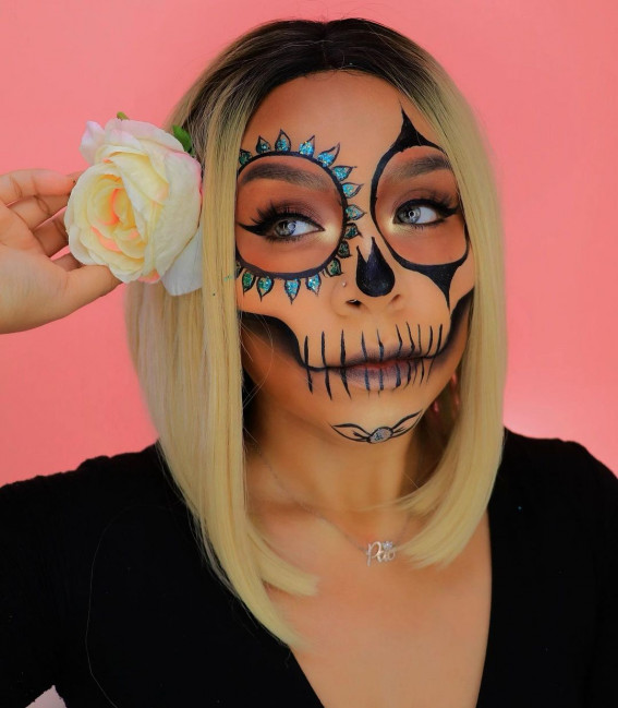 halloween makeup look, halloween makeup, halloween makeup ideas, skull makeup look, vampire makeup look, halloween makeup ideas 2022, simple halloween makeup, half skull makeup, scary makeup look