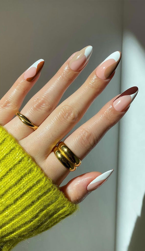 thanksgiving nails, thanksgiving nail ideas, fall nails 2022, autumn nails, fall nail ideas 2022, fall nail designs 2022, fall nails designs, plaid nails, fall french tip nails, fall nails acrylic, brown nails, brown gradient nails, fall flower nails