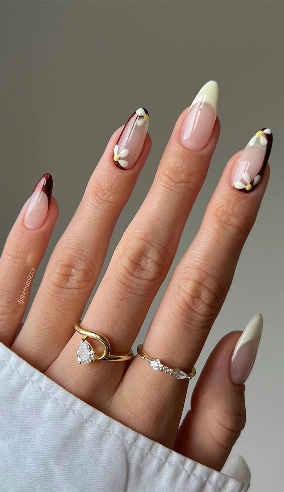 50 Gorgeous Fall Nails That’re Perfect For Thanksgiving : White Flower Fall Nails