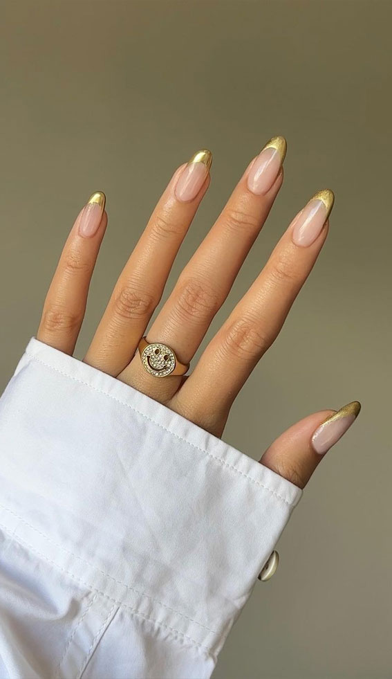50 Gorgeous Fall Nails That’re Perfect For Thanksgiving : Gold French Tip Natural Nails