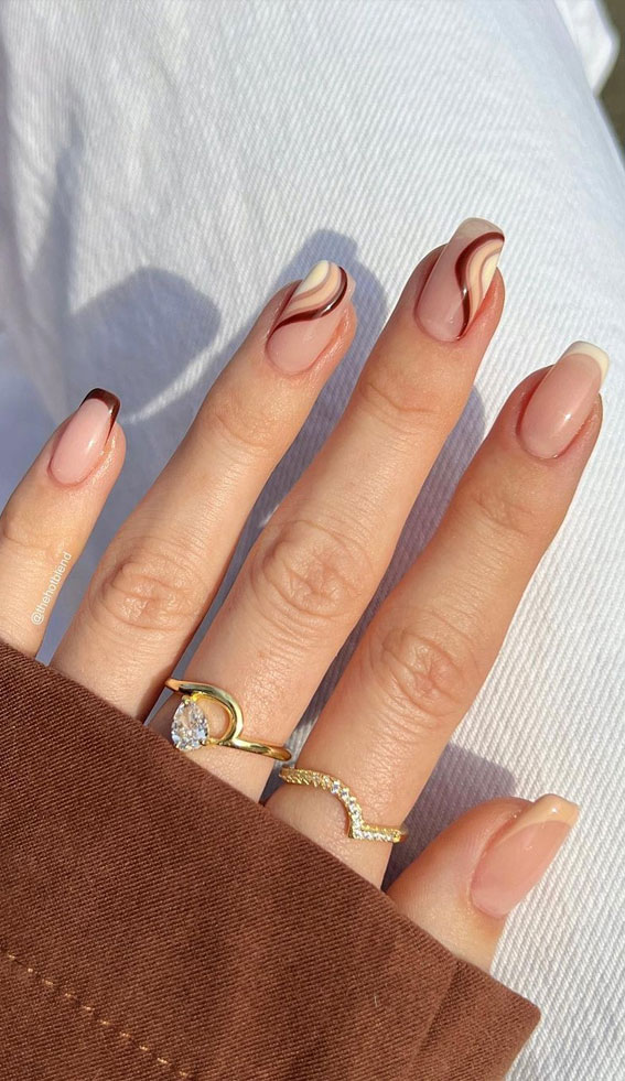 50 Gorgeous Fall Nails That’re Perfect For Thanksgiving : Brown and Neutral Swirl Nails