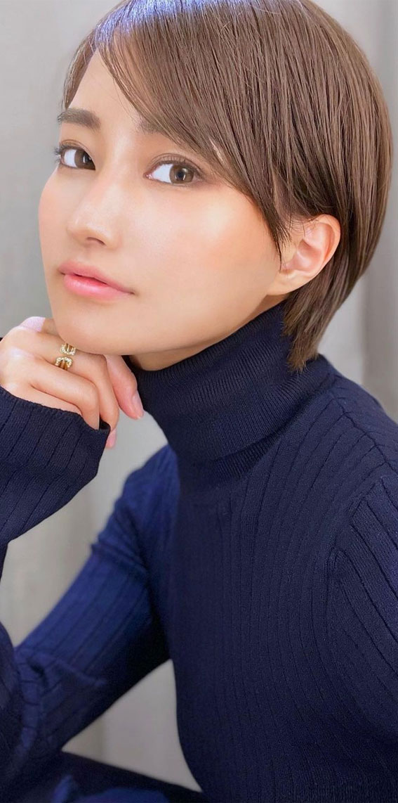 30+ Cute Short Hair with Bangs Korean Style : Sleek Short Haircut